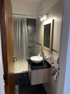 Espacio San Martin - Departamento en plena peatonal con Seguridad 24 hs - 8