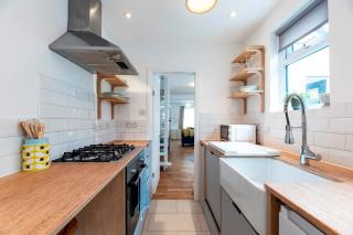 Charming 2BR Cottage in Richmond 20 mins C London - Pass the Keys - 1