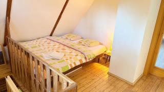 Detached romantic chalet in the woods - U Faflika - 2