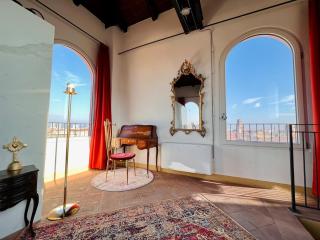 Tower of Lovers - Ancient Tower - 0