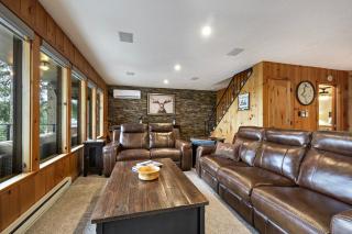 Modern A-Frame Cabin Boat Slip&Golf Cart Included - 8