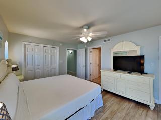 Pelican Isle #513 - Sandy Toes 5 - 5