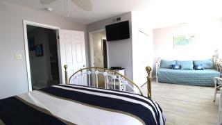 402 Saint James Place The St James Hideaway - 1