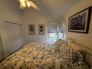 Single Family Ship Bottom Bayside Deck Private Yard Wifi High Speed Internet Central Air Ship Bottom Bay Side Raised Ranch, 2 Decks Close To - 9