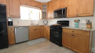 Captains Quarters - 4