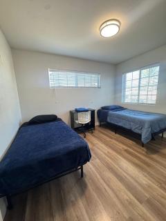Humble Abode at Santa Ana - 8