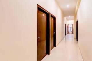 Super OYO Hotel O Indira Nagar - 3