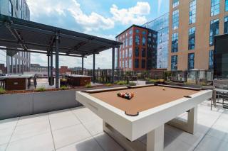 Seaport Apartment Fireplace Gym & Pool Access - 1