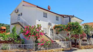 Apartments with parking space Mavarstica, Ciovo - 25405 - 9