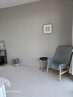 Cosy Studio - Desert Breeze - 1