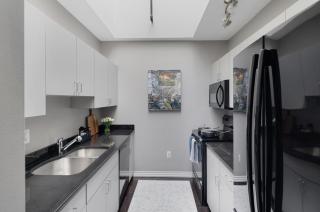 Stylish Downtown 2BR Luxury Comfort and Views - 6