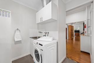Serendipity - by the CBD, Garden Parks and Glennie - 2