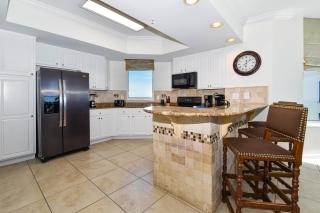 Silver Beach Towers W1501 - 3