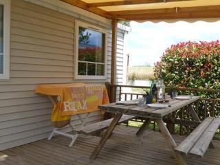 Mobil-home confortable avec terrasse - 6 pers. - API-1-52-2168 - 9