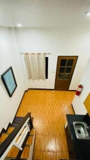 Hilltop Apartments - 8