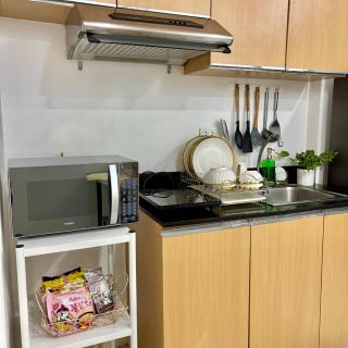 Huni Suite Staycation Studio Type Unit Condo - Davao City - 5