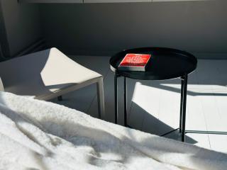 Spacious Apartment with Terrace - 7