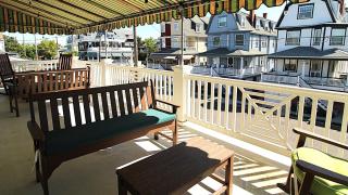 Suites On Jefferson #3 - 8