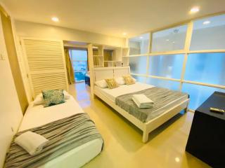 Cebu City Huge Lofts by P&J - 2