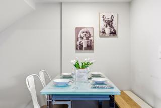 3BRM 3 Bathroom Central townhouse free car park - 6