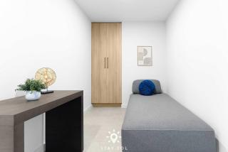 Stylish Retreat Modern 1BR and Den Miami - 7