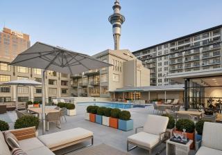 Your Family Getaway - Rooftop Spa & Pool! - 4