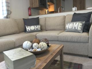 Dunroamin Lodge - 1