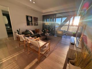 Luxury Oceanfront Suite - The Langham Residences - 4