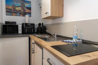 4-Studio mit Küche & Magenta TV-10 Min ins Zentrum - 1