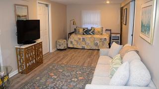 Sunset Shore House First Floor - 8