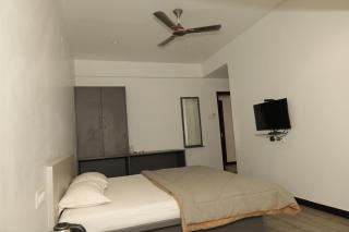Anusha Hotel - 8
