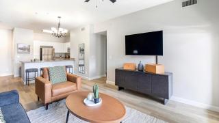 Landing Stunning 2BD Gym Clubhouse - 9