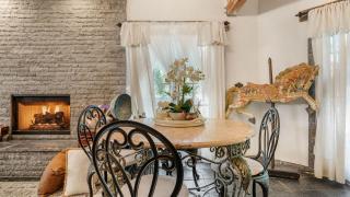 Le Petit Chateau du Jardin by AvantStay - 1
