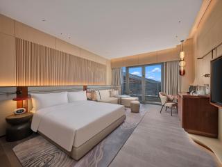 The Reserve Hotel Luoyang, Curio Collection By Hilton - 4