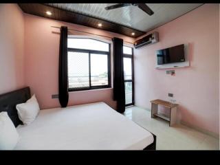 Guest inn bharat mart - 6