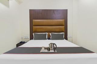 Collection O THE CROWN HOTEL - 0