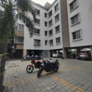 Starlight 3bhk 3bathroom1 km from Mumbai naka bus stop - 9