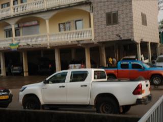 Bels Appartements LIKOUALA - CANAL - 4