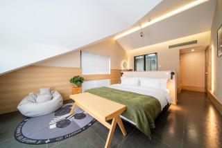 上海玖阶Family轻奢美宿 - 3