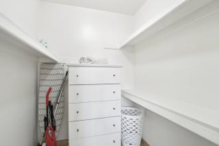135 Fully Furnished, amenities galore - 1