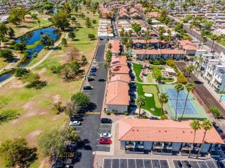 130 Fully Furnished, amenities galore - 1
