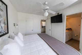 236 Fully Furnished 1BR Suite-Outdoor Pool - 4