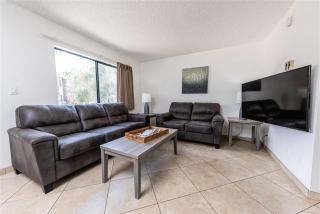 140 Fully Furnished, WiFi Included - 3