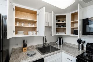 235 Fully Furnished 1BR Suite-Outdoor Pool - 2