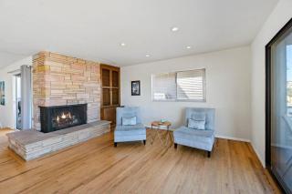 Coastal Charm with Spectacular Bay Views home - 5