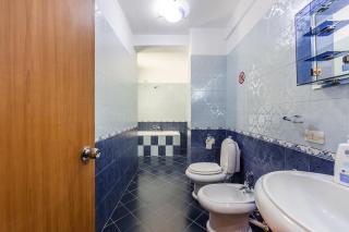 Vollga Promenade Apartments with Full Sea and Old Town View 1 - 1