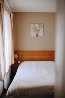 Logis - Hotel Restaurant du Parc - 2