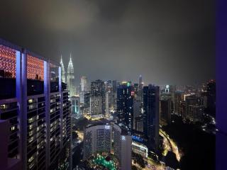 Platinum KLCC Face1 By GREYSTONE - 4