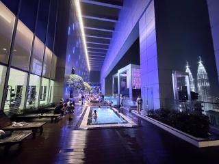 Platinum KLCC Face1 By GREYSTONE - 1
