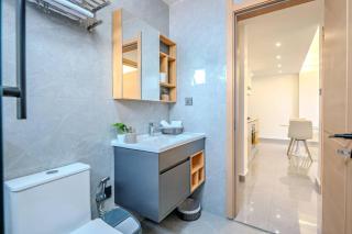 Luxe haven 1br Lavington Near Junction Mall - Heated Pool & Gym - 3